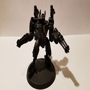 A XV-8 battlesuit from the front