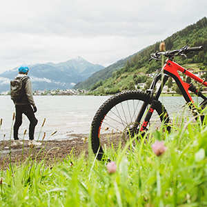 Click to on Lake Faller Trail page