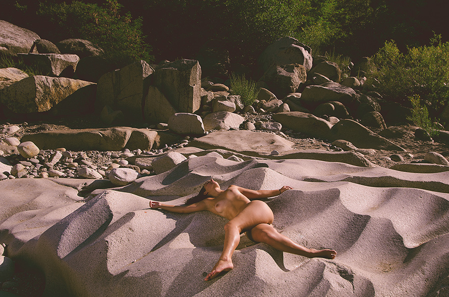 Gallery Image Nudes